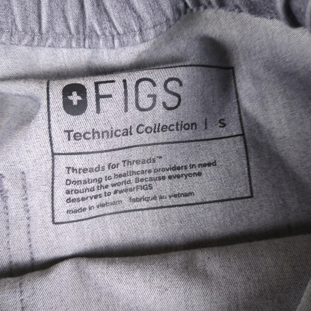 Figs Cairo Cargo Scrub Pants Mens Small Graphite Gray Straight Leg Technical